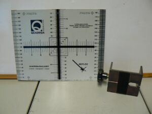 Quadriga richtmerk met hoekprofiel